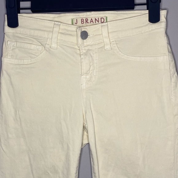J BRAND pale yellow leg pant - Picture 2 of 7